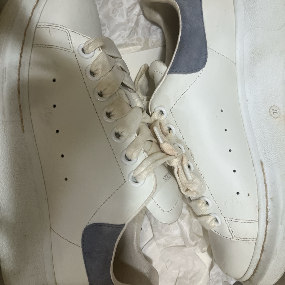 Alexander McQueen White Decorative Box